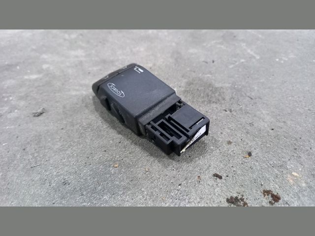 bontott RENAULT MASTER Rádió / CD Kapcsoló