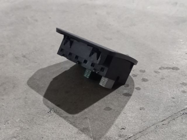 bontott RENAULT MASTER Start / Stop Indító Gomb