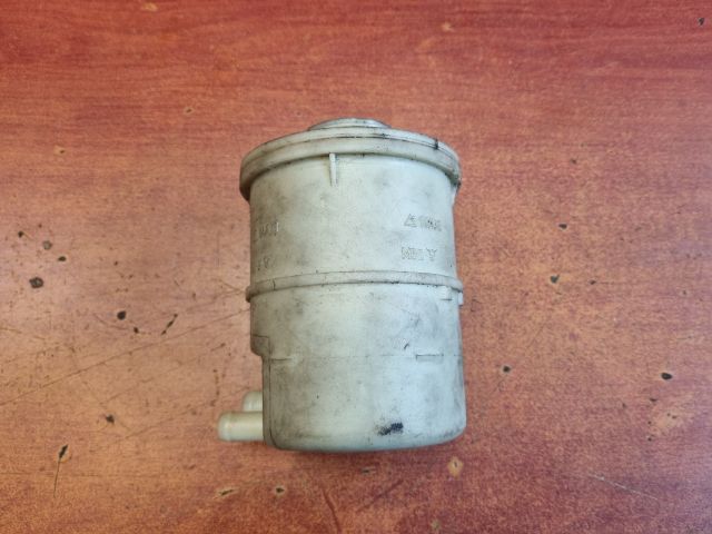 bontott RENAULT MASTER Szervóolaj Tartály