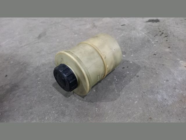 bontott RENAULT MASTER Szervóolaj Tartály