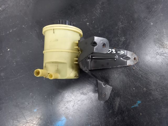 bontott RENAULT MASTER Szervóolaj Tartály