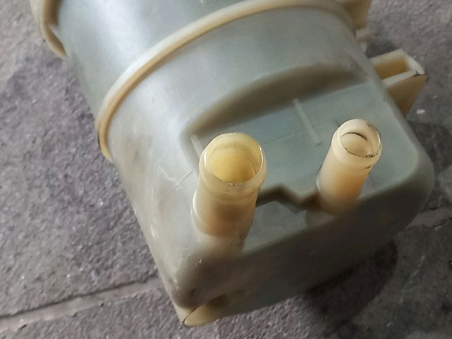 bontott RENAULT MASTER Szervóolaj Tartály