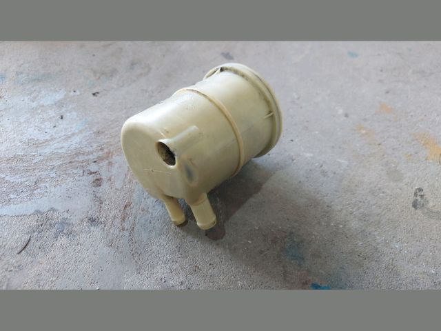 bontott RENAULT MASTER Szervóolaj Tartály