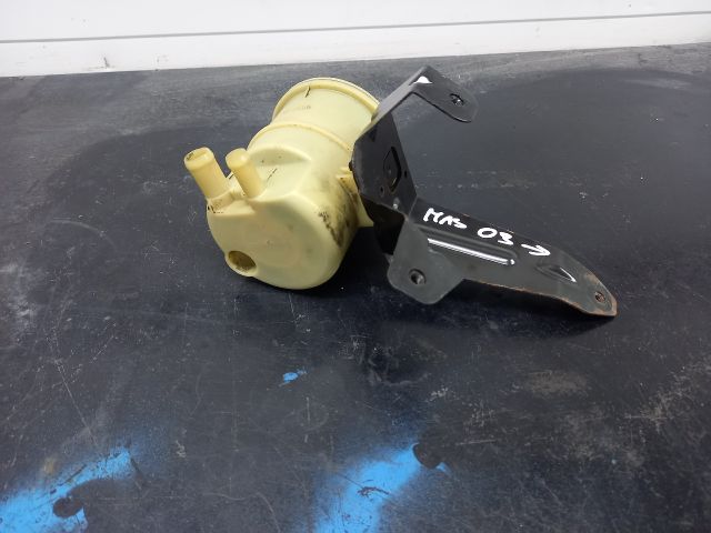 bontott RENAULT MASTER Szervóolaj Tartály