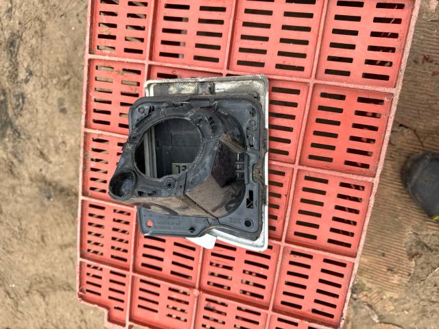 bontott RENAULT MASTER Tankajtó