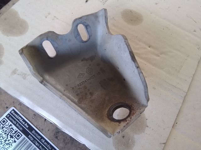 bontott RENAULT MASTER Tartó Bak