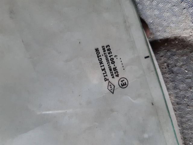 bontott RENAULT MASTER Térelválasztó