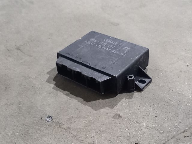 bontott RENAULT MASTER Tolatóradar Elektronika