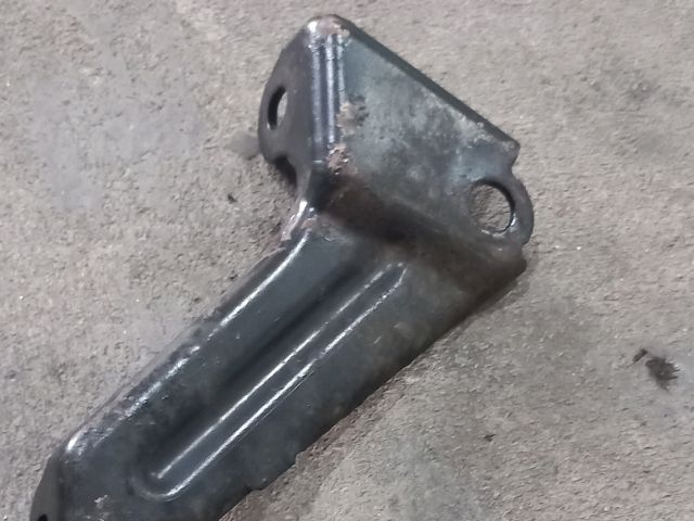 bontott RENAULT MASTER Turbó Tartó Konzol