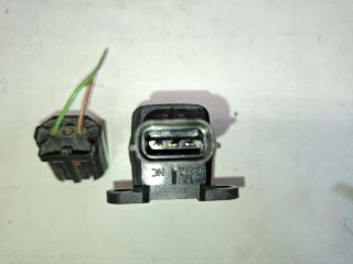 bontott RENAULT MASTER Üzemanyag Elzáró Szelep