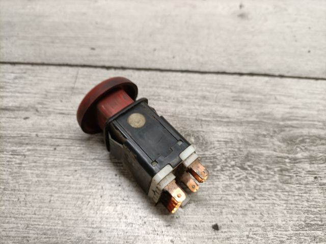 bontott RENAULT MASTER Vészvillogó Kapcsoló