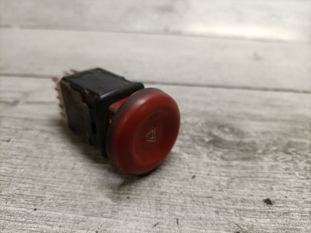 bontott RENAULT MASTER Vészvillogó Kapcsoló