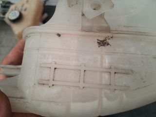 bontott RENAULT MEGANE CC Kiegyenlítő Tartály