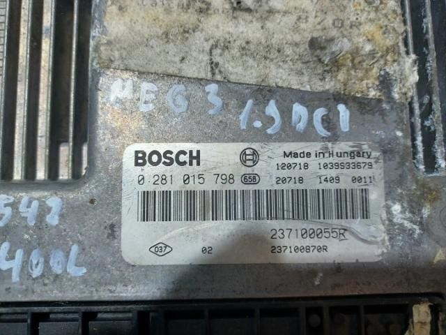 bontott RENAULT MEGANE CC Motorvezérlő