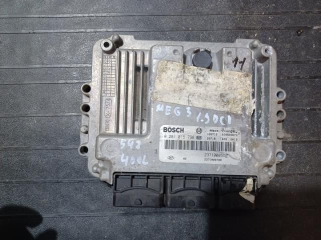 bontott RENAULT MEGANE CC Motorvezérlő