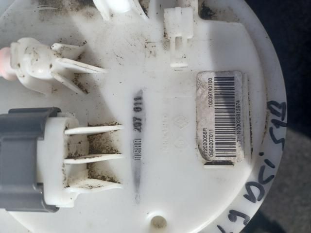 bontott RENAULT MEGANE CC Üzemanyag Szivattyú