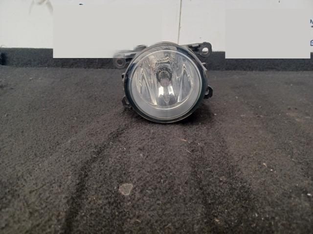 bontott RENAULT MEGANE CC Jobb első Lökhárító Vakborítás