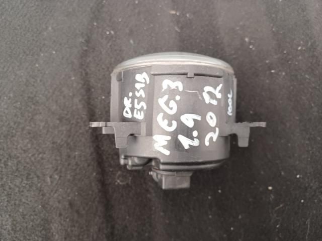 bontott RENAULT MEGANE CC Jobb első Lökhárító Vakborítás