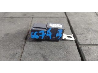 bontott RENAULT MEGANE E-TECH SUV Relé