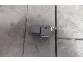 bontott RENAULT MEGANE E-TECH SUV Relé