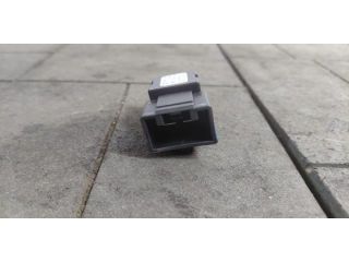 bontott RENAULT MEGANE E-TECH SUV Relé