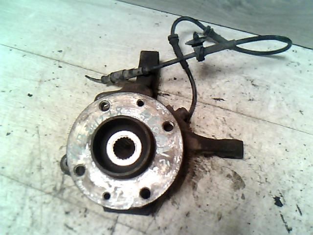 bontott RENAULT MEGANE I Bal első Csonkállvány Kerékaggyal