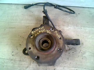 bontott RENAULT MEGANE I Bal első Csonkállvány Kerékaggyal