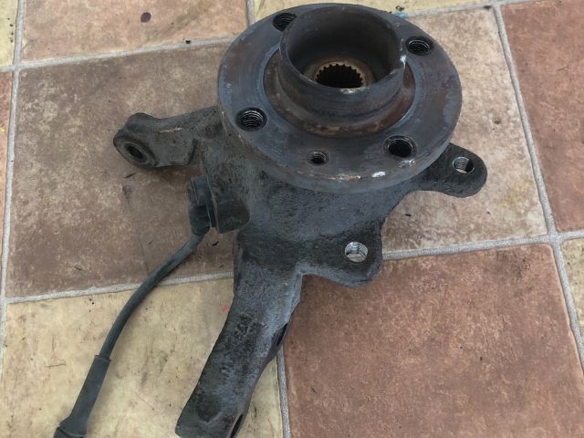 bontott RENAULT MEGANE I Bal első Csonkállvány Kerékaggyal