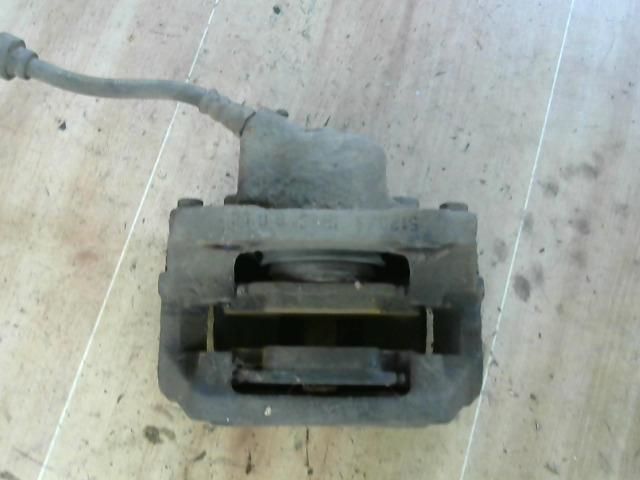 bontott RENAULT MEGANE I Bal első Féknyereg Munkahengerrel