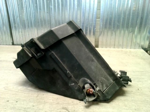 bontott RENAULT MEGANE I Biztosítéktábla Motortér