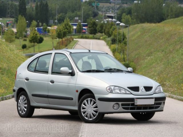 bontott RENAULT MEGANE I Első Féktárcsa