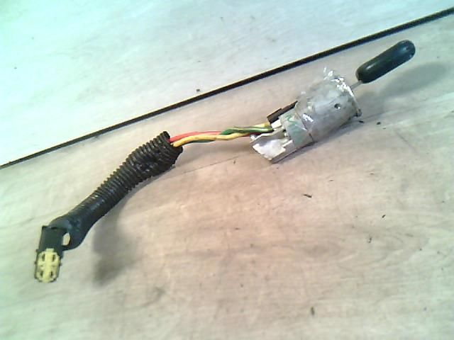 bontott RENAULT MEGANE I Gyújtáskapcsoló Házzal