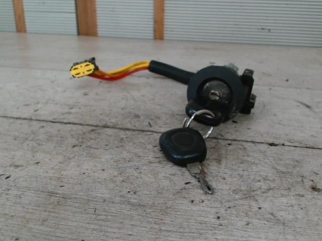 bontott RENAULT MEGANE I Gyújtáskapcsoló