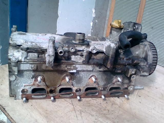 bontott RENAULT MEGANE I Hengerfej