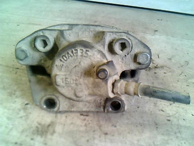 bontott RENAULT MEGANE I Jobb első Féknyereg Munkahengerrel