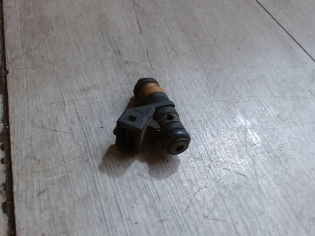 bontott RENAULT MEGANE I Porlasztó (1 db)