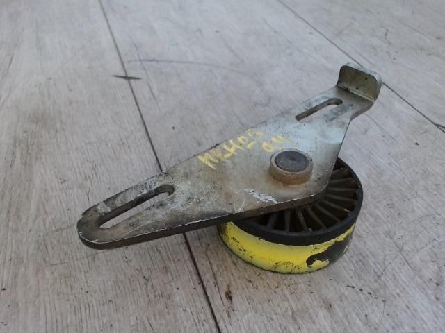 bontott RENAULT MEGANE I Szíjfeszítő Görgő