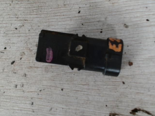 bontott RENAULT MEGANE I Szívócső Nyomásérzékelő