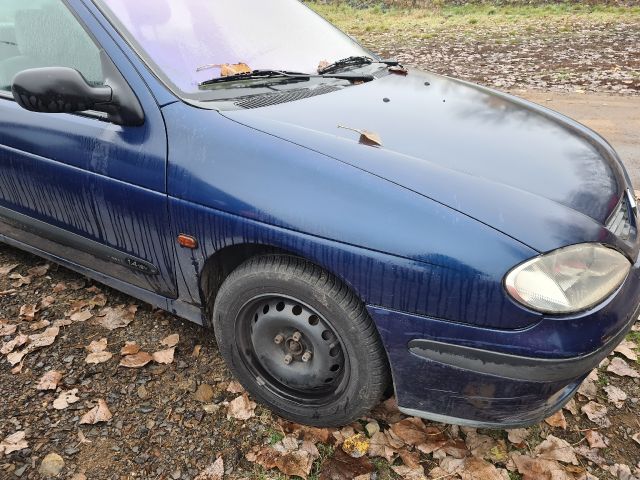 bontott RENAULT MEGANE I Vízhűtő Radiátor (Klímás)