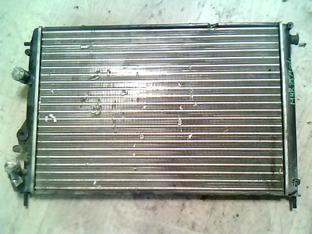 bontott RENAULT MEGANE I Vízhűtő Radiátor (Nem klímás)