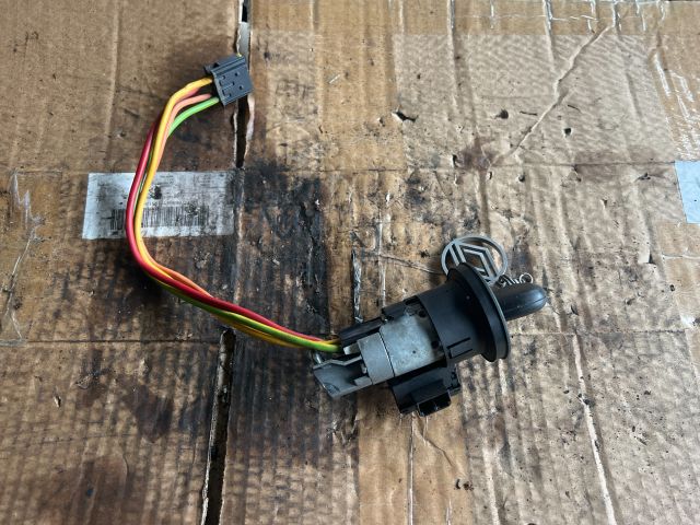 bontott RENAULT MEGANE I Gyújtáskapcsoló