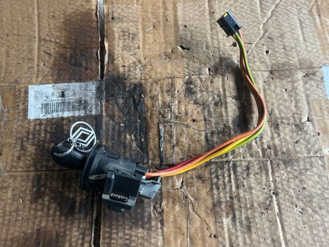 bontott RENAULT MEGANE I Gyújtáskapcsoló