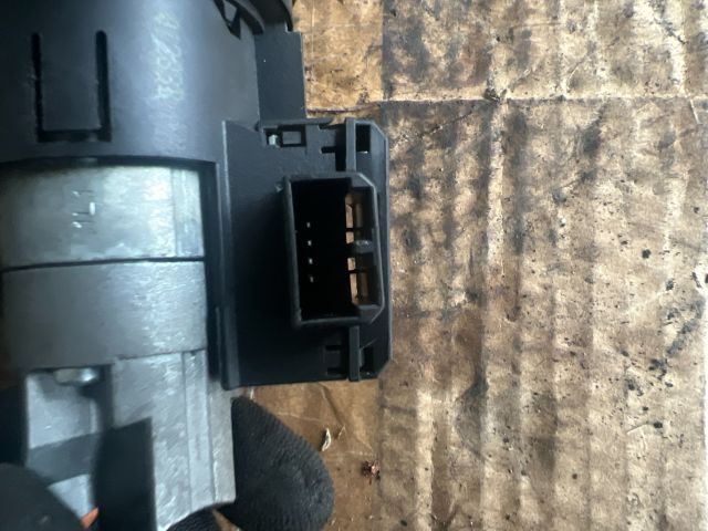 bontott RENAULT MEGANE I Gyújtáskapcsoló