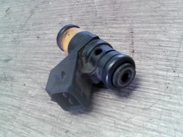 bontott RENAULT MEGANE I Porlasztó (1 db)