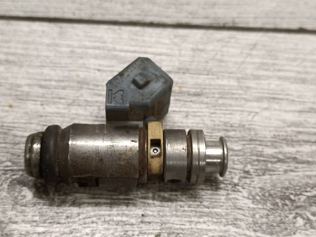 bontott RENAULT MEGANE I Porlasztó (1 db)