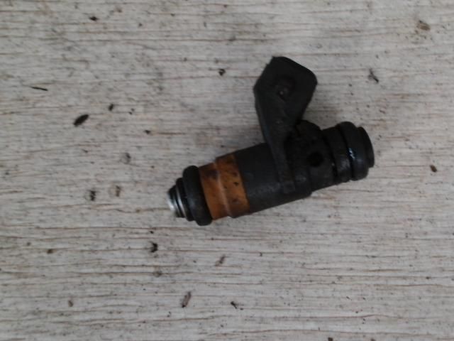 bontott RENAULT MEGANE I Porlasztó (1 db)