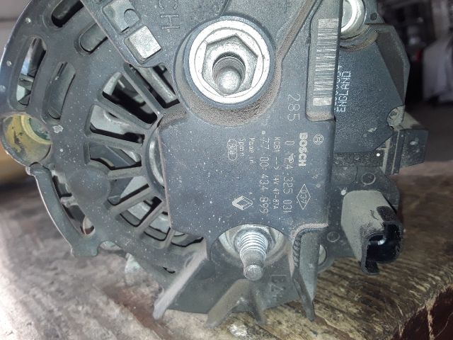 bontott RENAULT MEGANE I Generátor