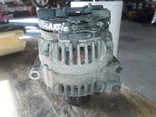 bontott RENAULT MEGANE I Generátor