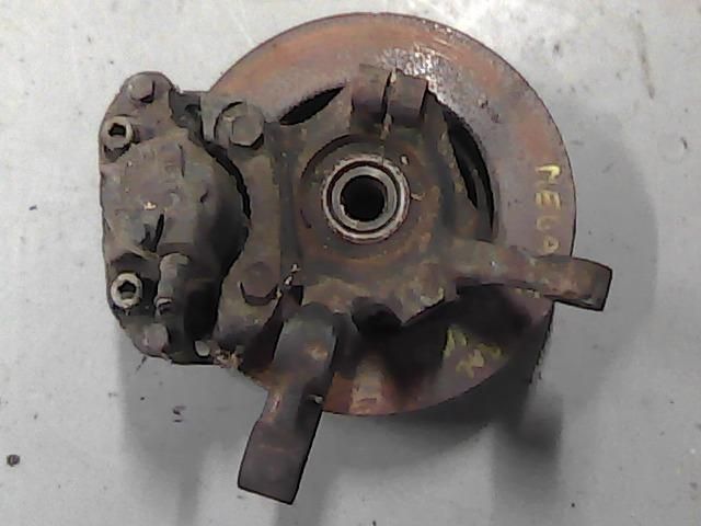 bontott RENAULT MEGANE I Bal első Csonkállvány Kerékaggyal