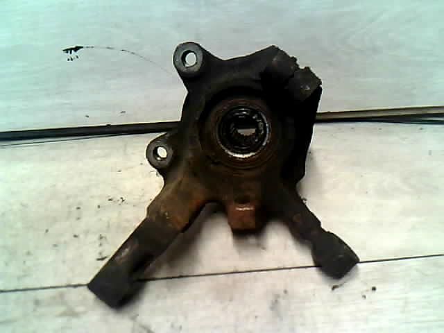 bontott RENAULT MEGANE I Bal első Csonkállvány Kerékaggyal